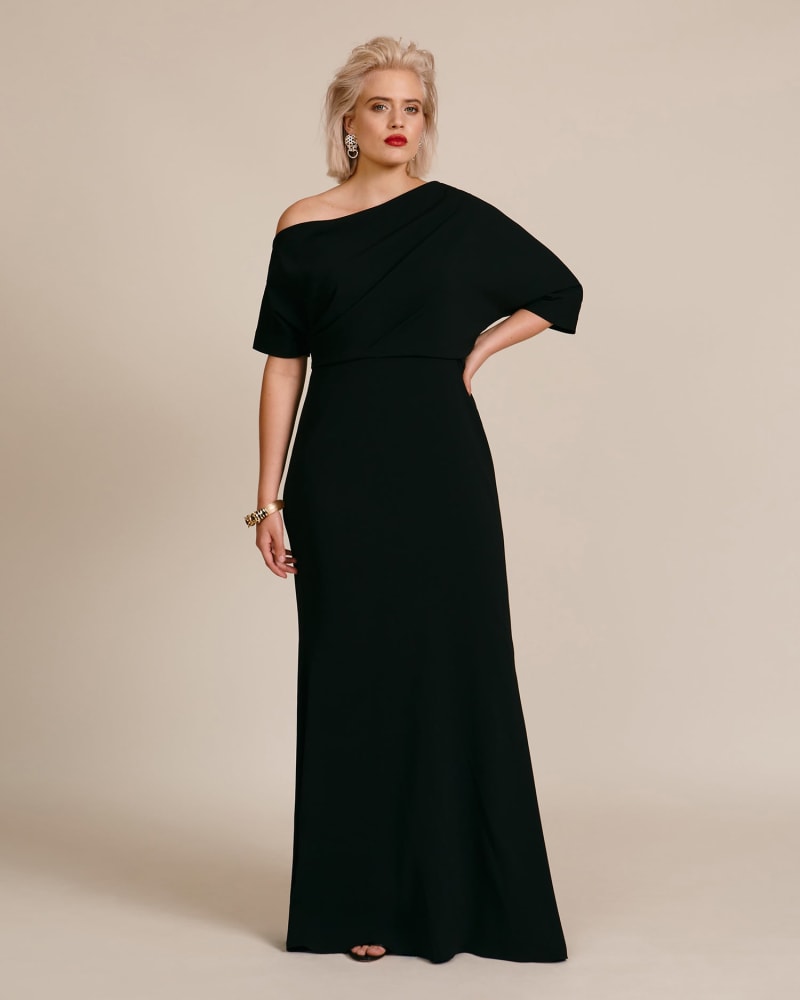 Front of a model wearing a size 12 Black Off Shoulder Gown in Black by Badgley Mischka. | dia_product_style_image_id:226995